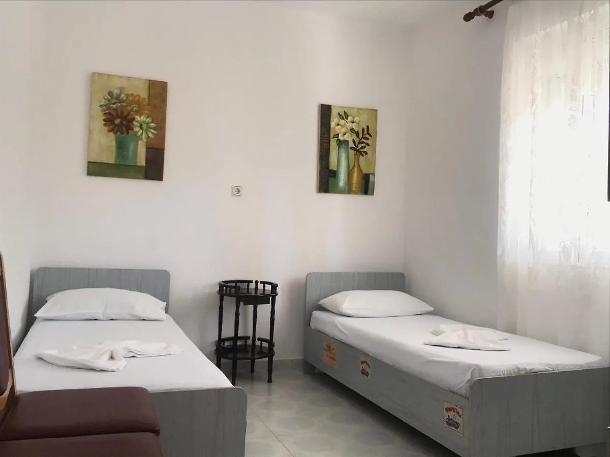 Colombo Hotel Vlore Guest house